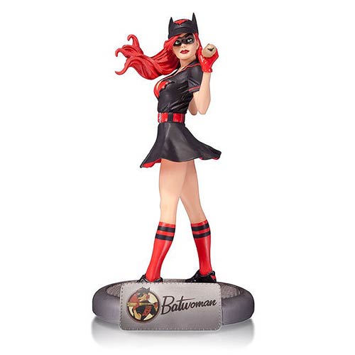 Check Out Our Updated Gallery of All DC Bombshells Statues Heroic Girls